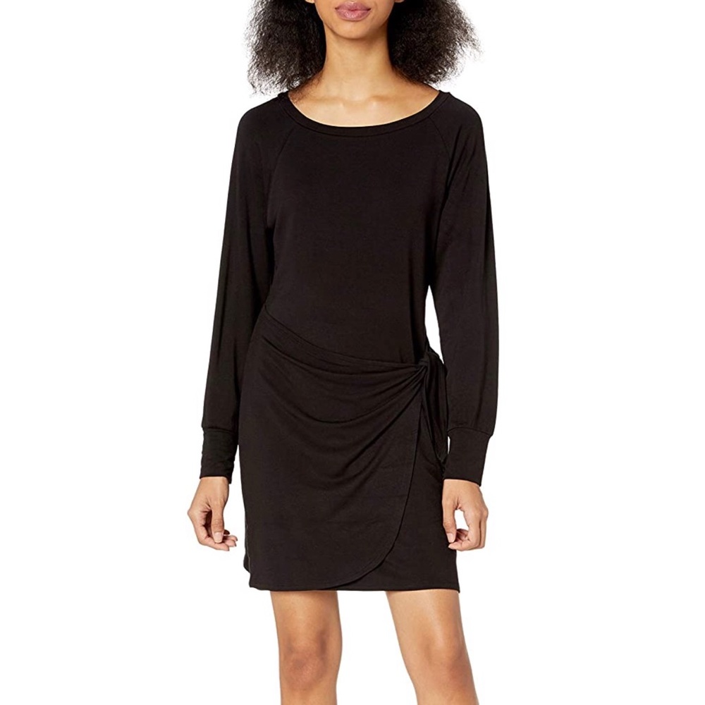 NWT Cupcakes and Cashmere